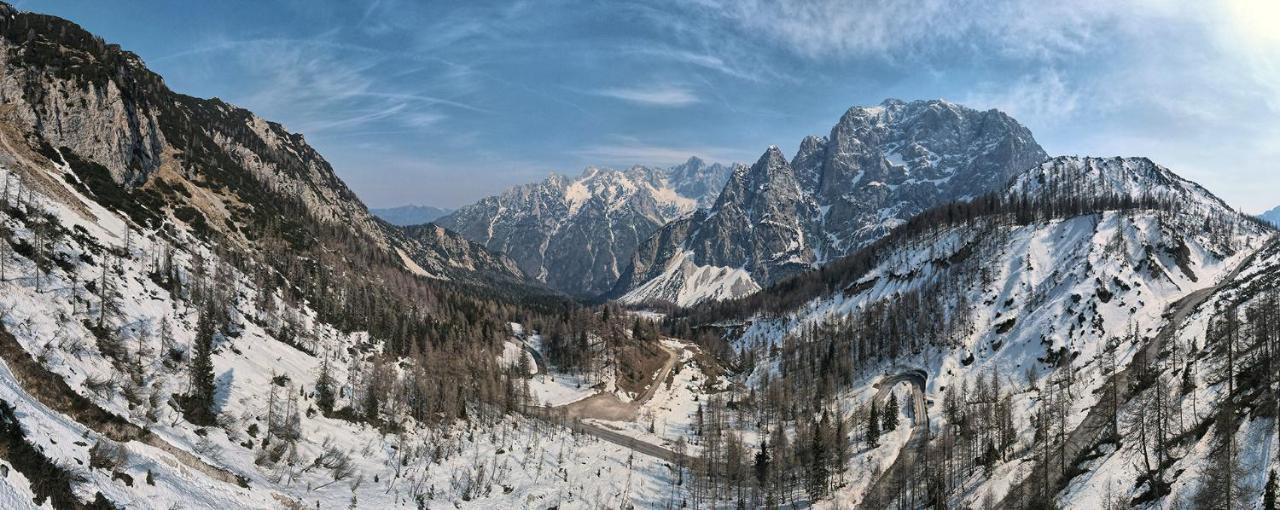 Erjavceva Mountain Hut At Vrsic Pass Hotell Kranjska Gora Exteriör bild